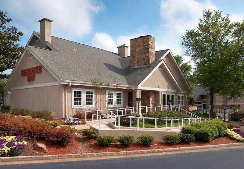 Residence Inn By Marriott Atlanta Cumberland/Galleria Smyrna Exterior photo