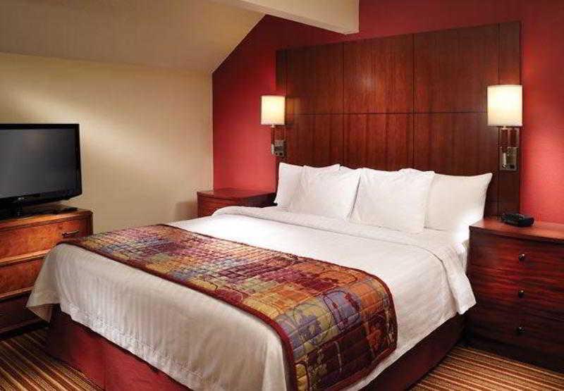 Residence Inn By Marriott Atlanta Cumberland/Galleria Smyrna Room photo